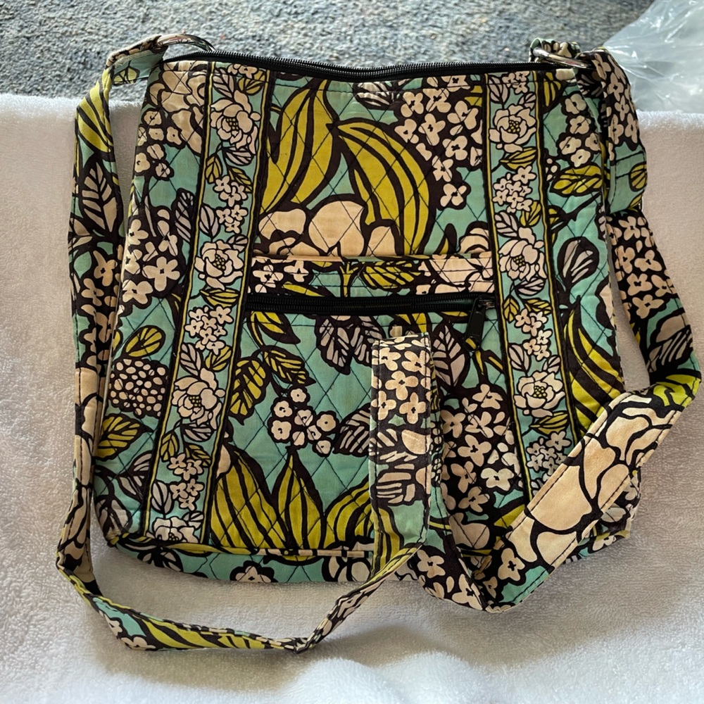 Cross body
